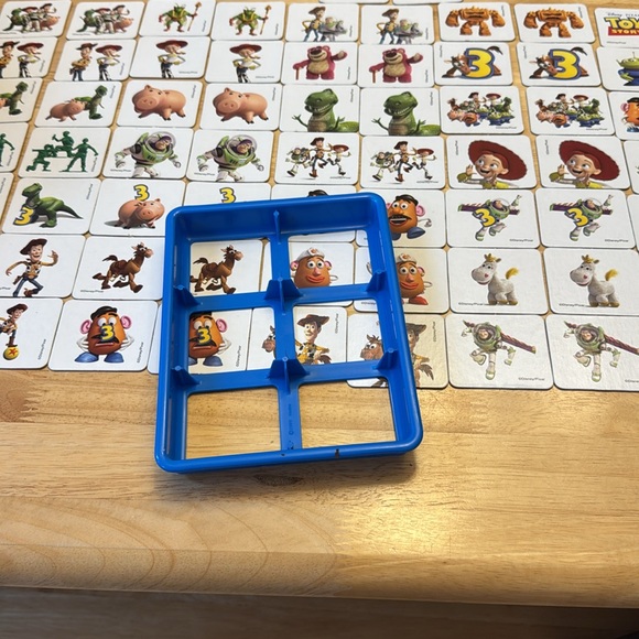 ๐5/10.00, Toy Story 3, Memory Match game , complete , minimal wear - Picture 5 of 13
